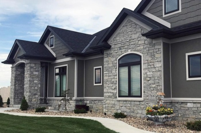 How Much Does Hardie Board Siding Cost? (2025) How Much Does Hardie Board Siding Cost? (2025)